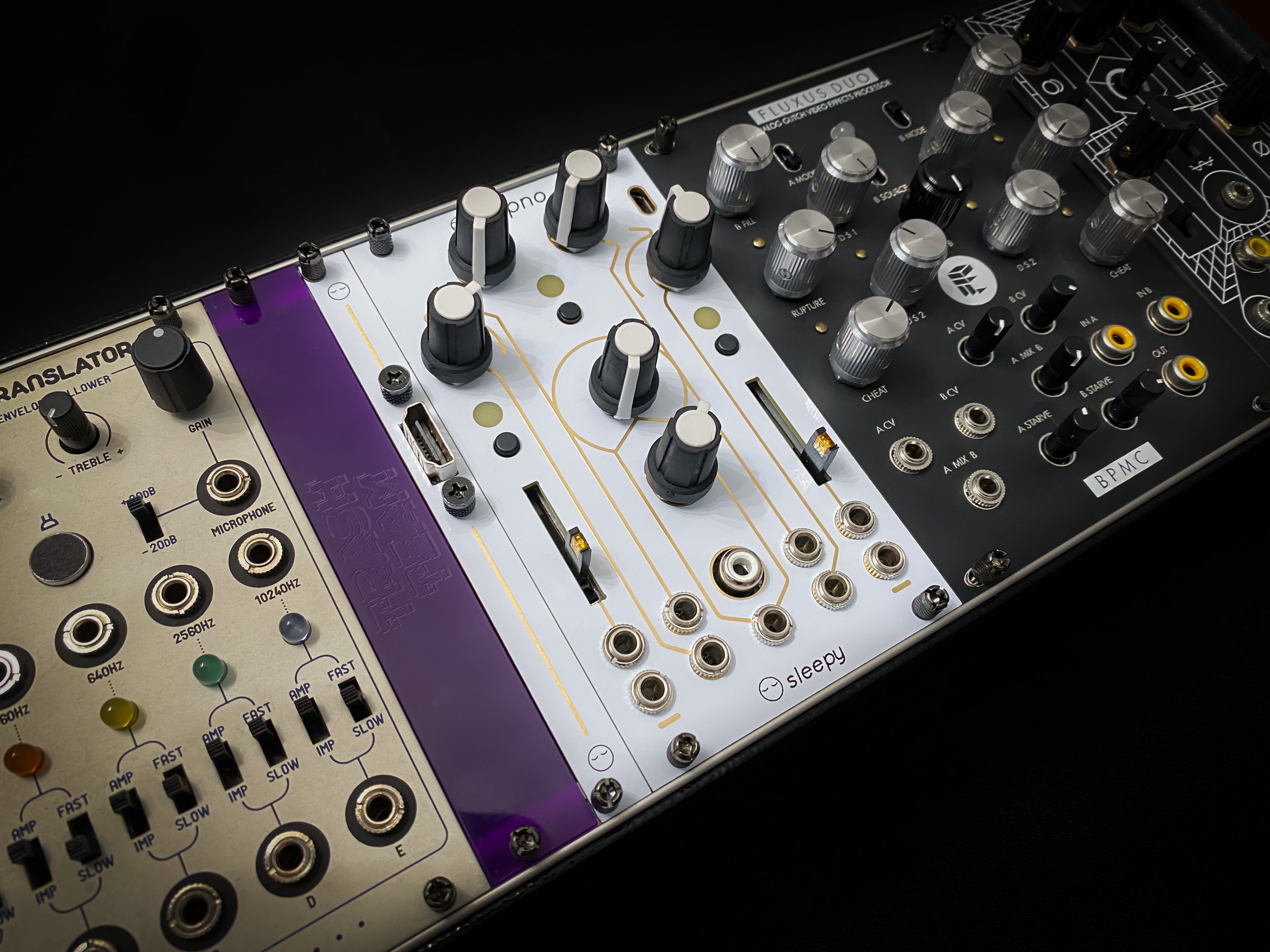 Hypno HDMI Expander — Sleepy Circuits